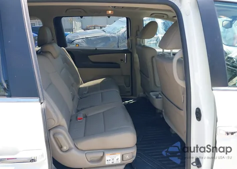 2014 Honda Odyssey Ex-L z USA, uszkodzony, nr VIN 5FNRL5H69EB088589